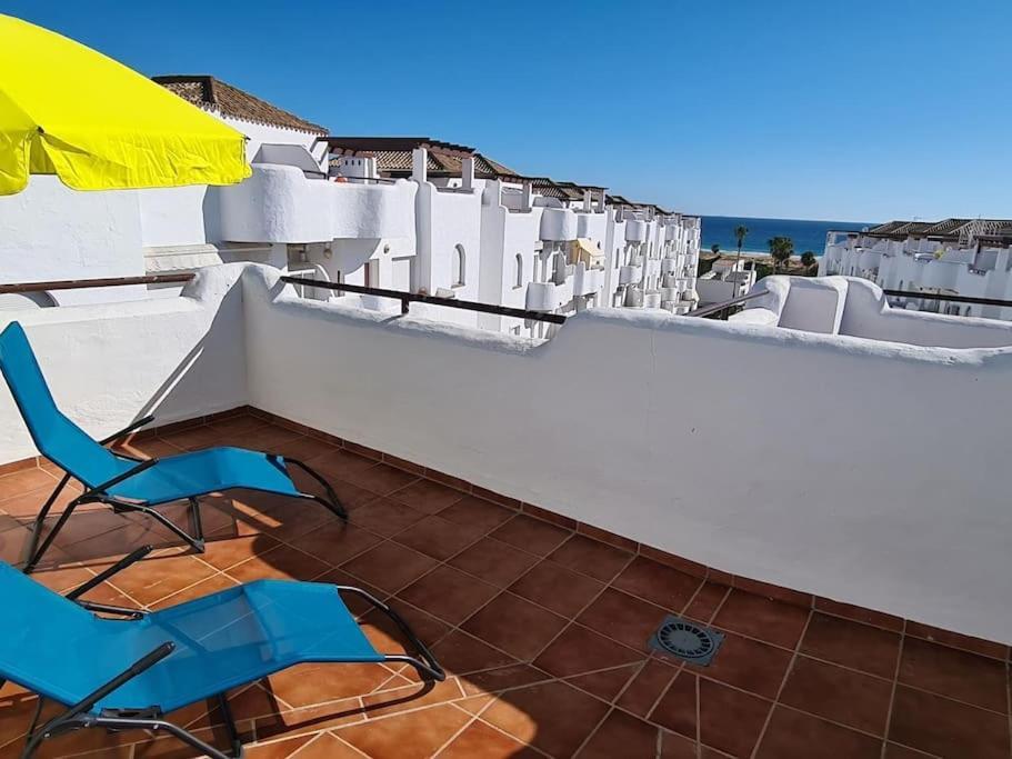 Atico Duplex Con Vistas Al Mar En Zahara De Los Atunes Exteriör bild